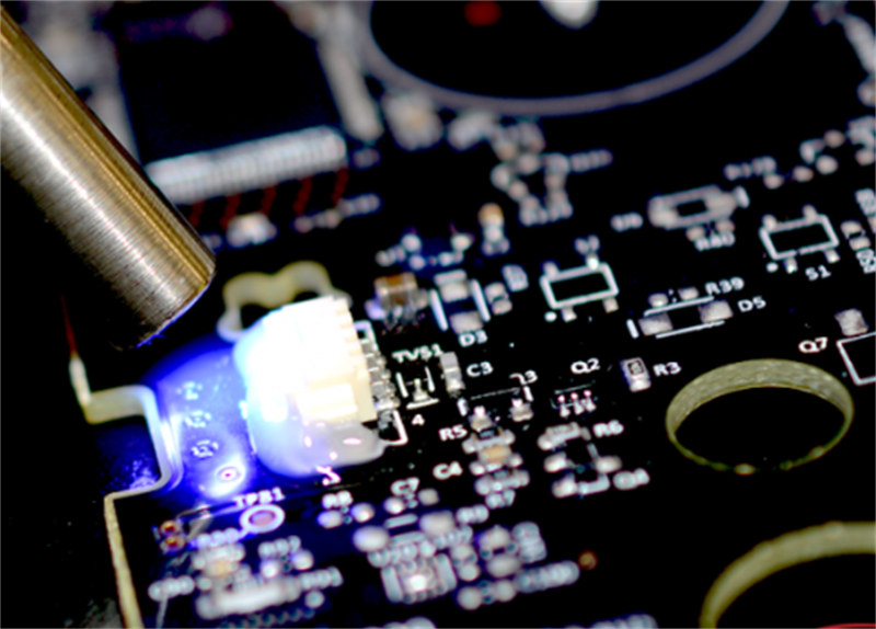 UV胶在电路板组装及线路板元器件固定方面的应用